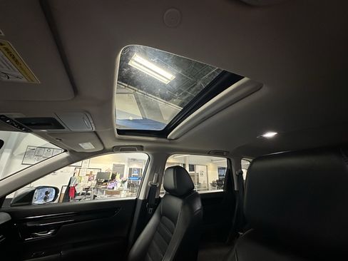 Used 2023 Honda CR-V EX-L image 18