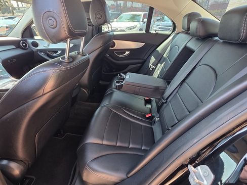 Used 2017 Mercedes-Benz C 300 Sedan image 21