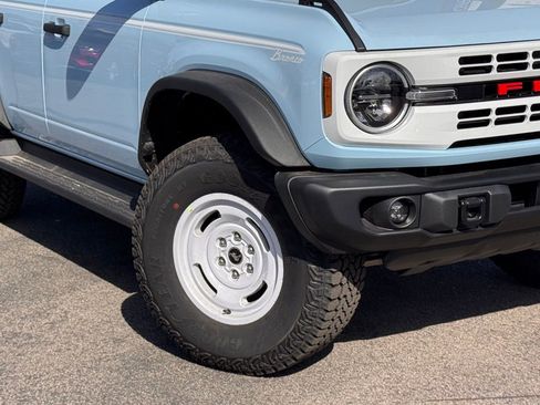 New 2025 Ford Bronco Heritage Edition image 4