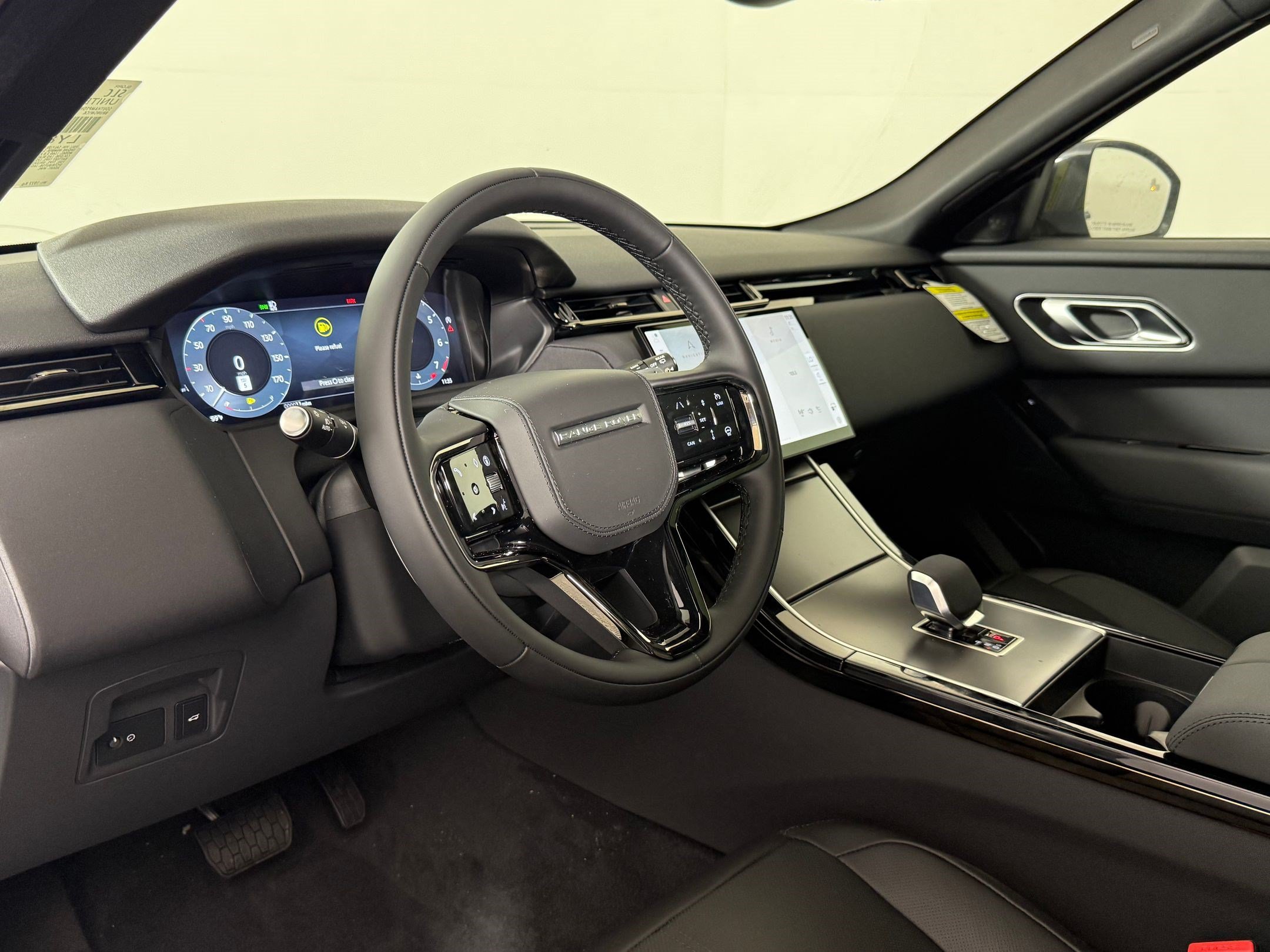 New 2026 Land Rover Range Rover Velar S AWD/4WD image 4