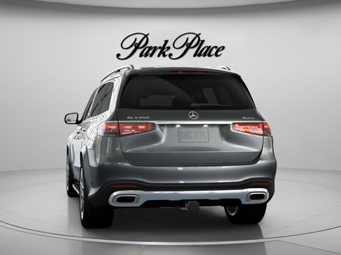 New 2026 Mercedes-Benz GLS 450 4MATIC image 18