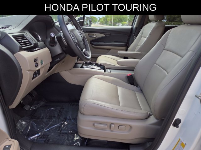 Used 2018 Honda Pilot Touring image 25