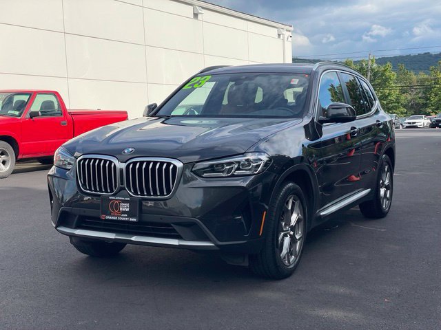 Used 2023 BMW X3 xDrive30i w/ Convenience Package w/ZPA AWD/4WD image 2