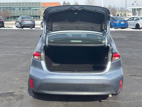 Used 2023 Toyota Corolla LE image 11