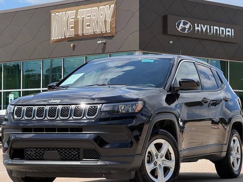 Used 2023 Jeep Compass Sport AWD/4WD image 1