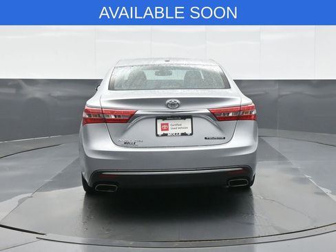 Used 2017 Toyota Avalon Touring w/ Carpet Mat Package FWD image 6