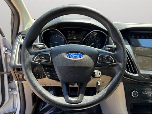 Used 2016 Ford Focus SE image 18