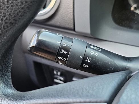 Used 2018 Toyota Tundra SR5 image 36