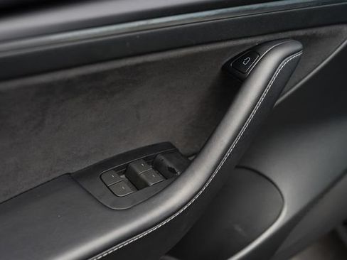 Used 2023 Tesla Model 3 Standard Range RWD image 42