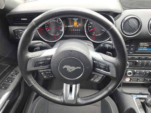Used 2015 Ford Mustang Convertible w/ Equipment Group 051A RWD image 5
