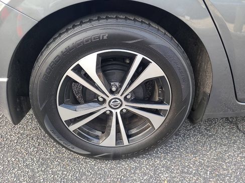 Used 2024 Nissan Sentra S image 8