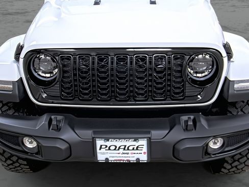 New 2026 Jeep Gladiator Willys image 16