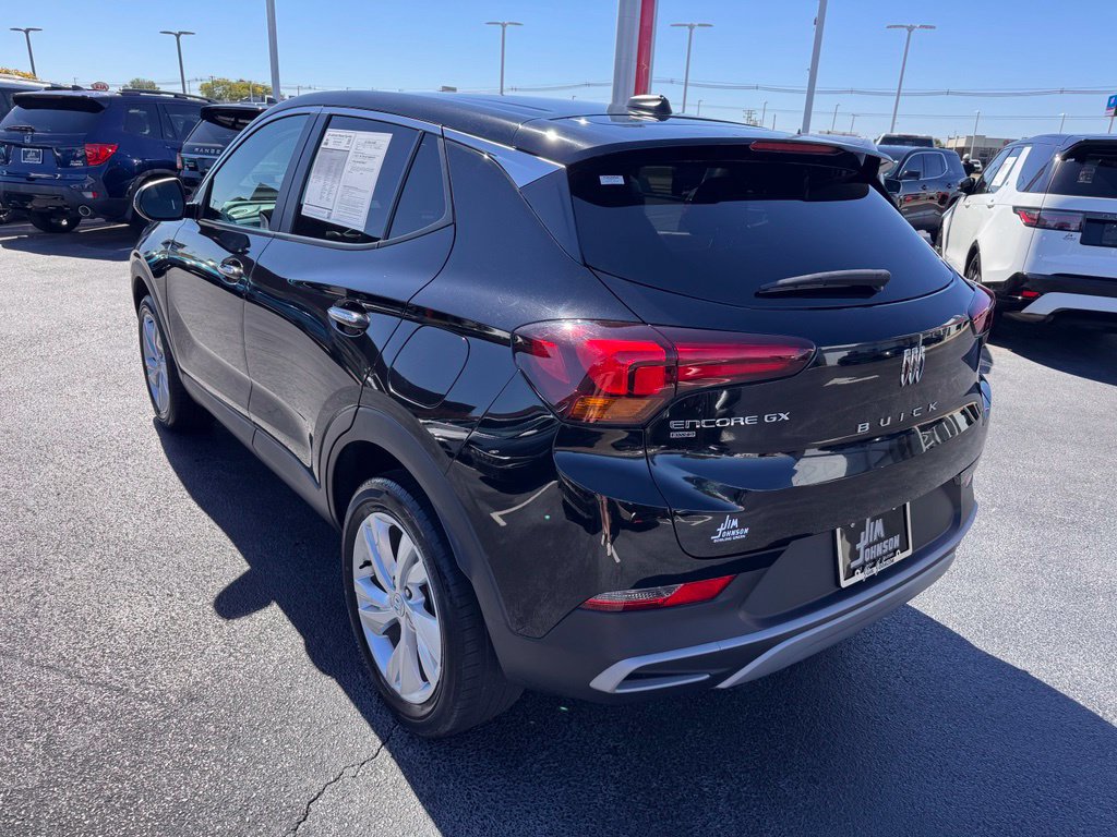 Used 2025 Buick Encore GX Preferred w/ Comfort Package AWD/4WD image 3