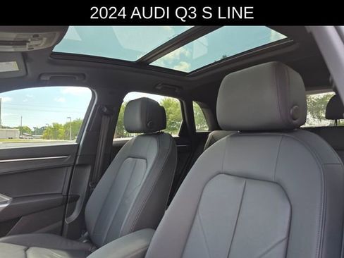 Used 2024 Audi Q3 2.0T Premium Plus w/ Premium Plus Package AWD/4WD image 22