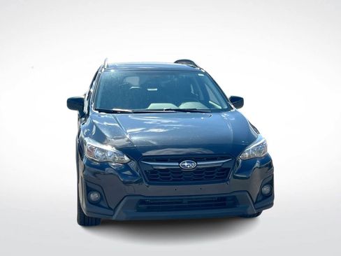 Used 2019 Subaru Crosstrek 2.0i Premium image 3