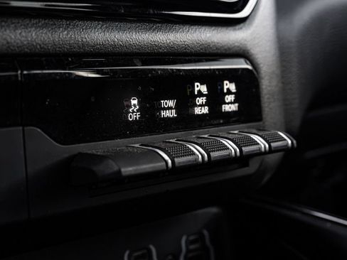 Used 2021 RAM 1500 Big Horn w/ Built-to-serve Edition AWD/4WD image 31