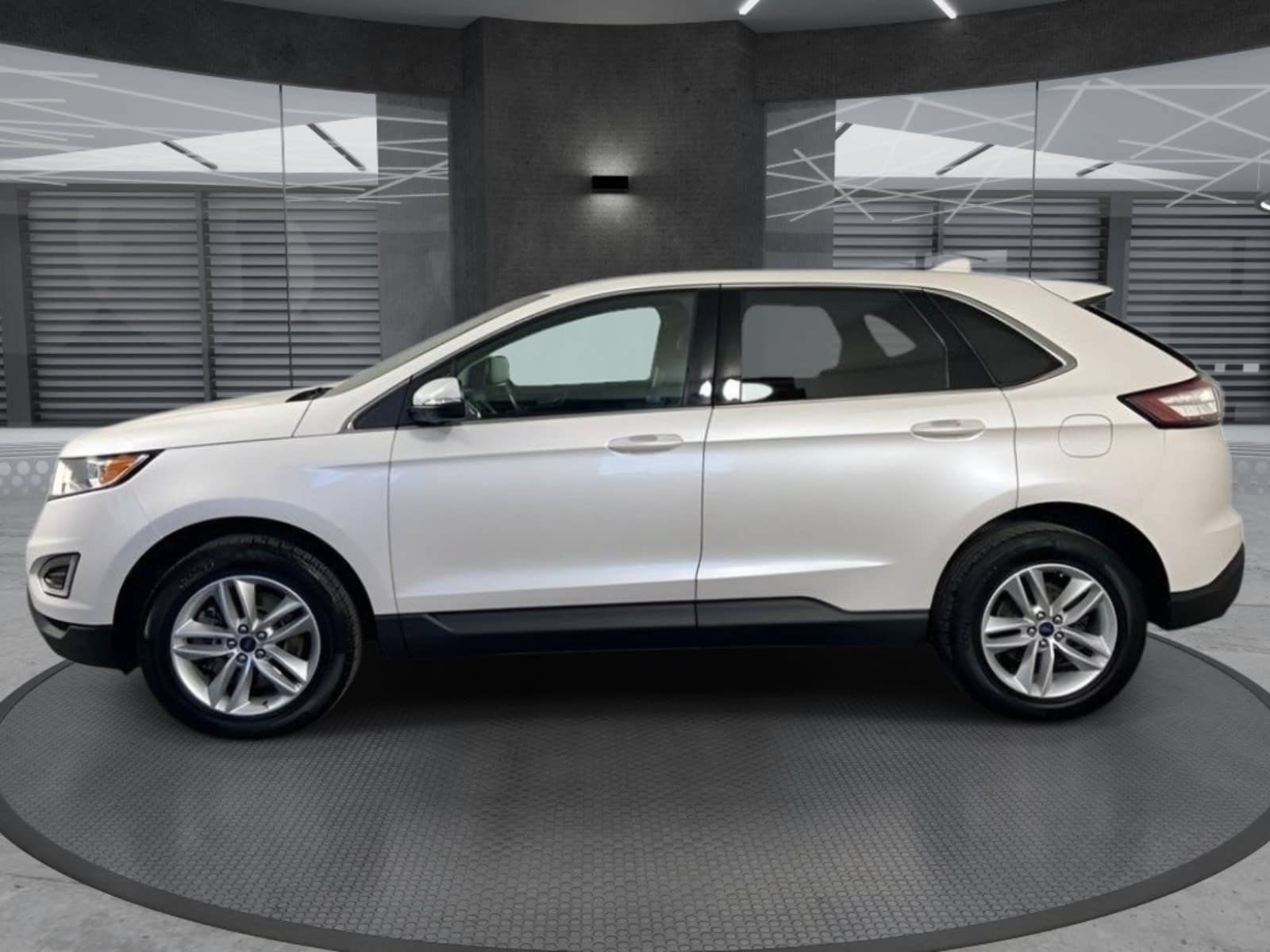 Used 2017 Ford Edge SEL AWD/4WD image 8