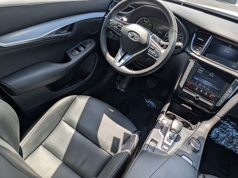 Certified 2023 INFINITI QX55 Luxe w/ Cargo Package AWD/4WD image 9