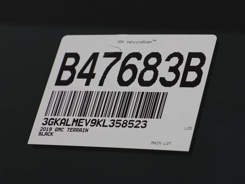 Used 2019 GMC Terrain SLE w/ Driver Convenience Package image 26