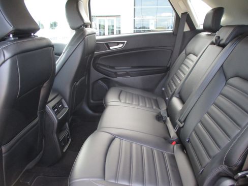 Used 2024 Ford Edge SEL w/ Convenience Package AWD/4WD image 36