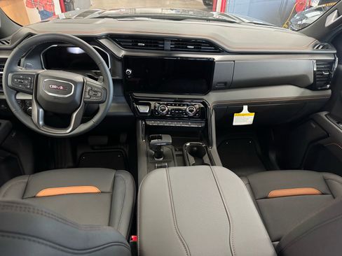 New 2026 GMC Sierra 1500 AT4 w/ AT4 Premium Package AWD/4WD image 13