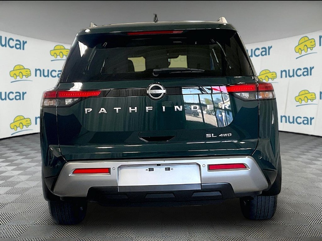 Used 2024 Nissan Pathfinder SL AWD/4WD image 4