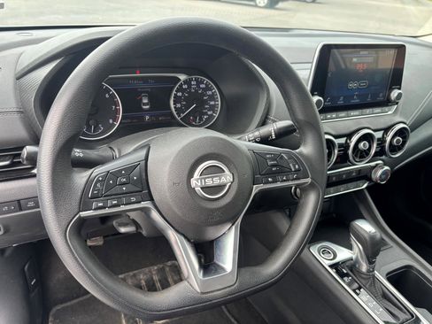 Used 2024 Nissan Sentra SV image 11