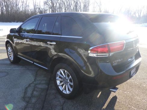 Used 2014 Lincoln MKX Base AWD 4dr SUV w/ Equipment Group 101A image 3