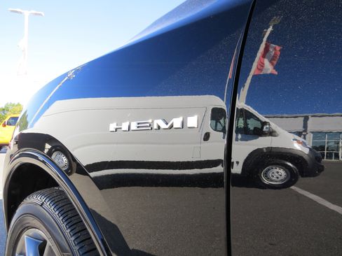 New 2026 Dodge Durango GT image 13