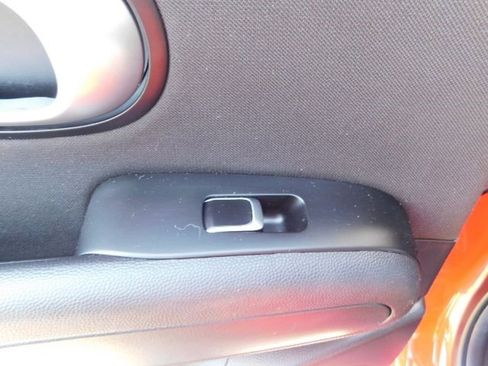 Used 2019 Kia Soul + image 14