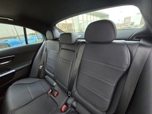 Used 2022 Mercedes-Benz C 300 C 300 image 16