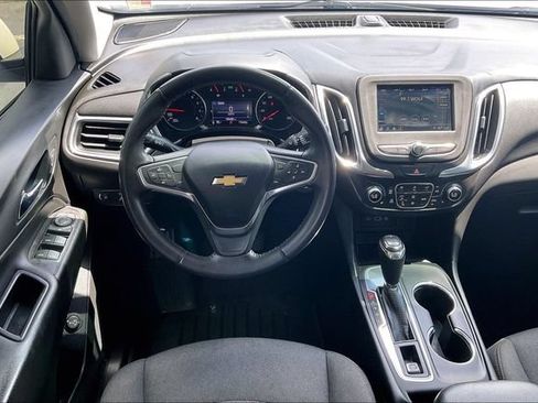 Used 2019 Chevrolet Equinox LT FWD image 5