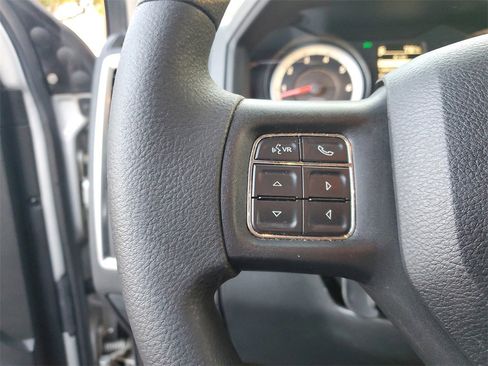 Used 2014 RAM 1500 Classic SLT image 21