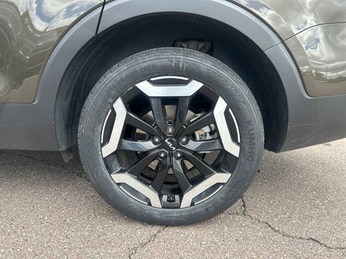 Used 2023 Kia Telluride S w/ S Sunroof Package AWD/4WD image 9