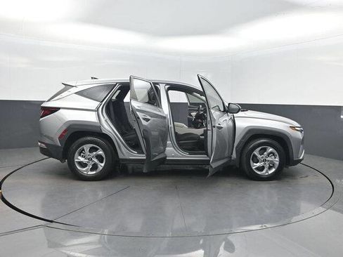 Used 2022 Hyundai Tucson SE image 39