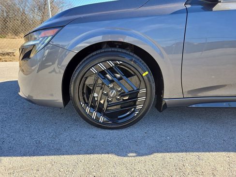 New 2026 Nissan Sentra SR w/ Floor Mat Package image 37