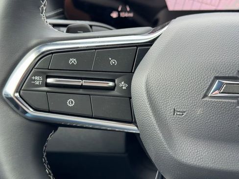 New 2026 Chevrolet Traverse LT w/ Midnight/Sport Edition image 18