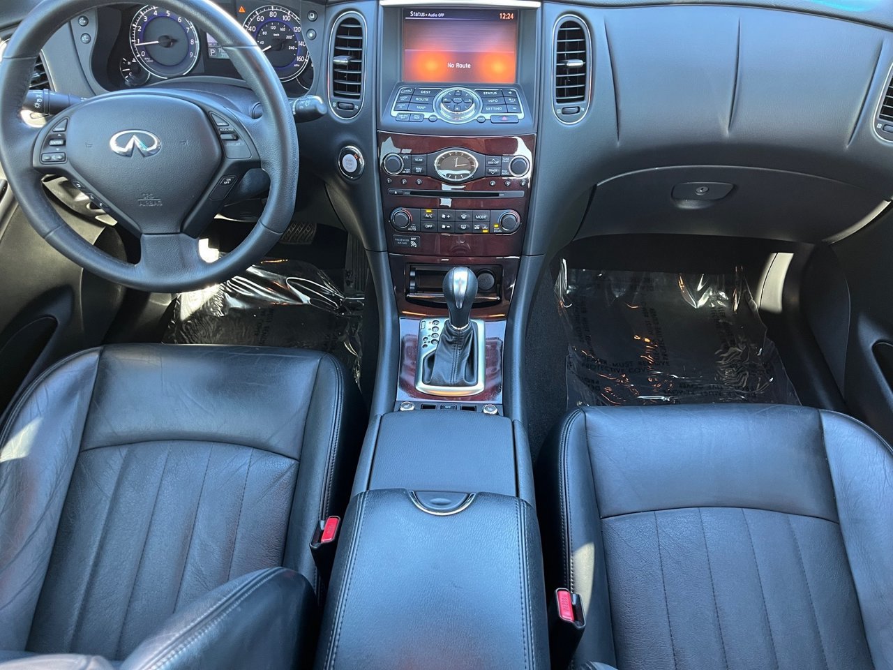 Used 2017 INFINITI QX50 2WD w/ Deluxe Touring Package image 14