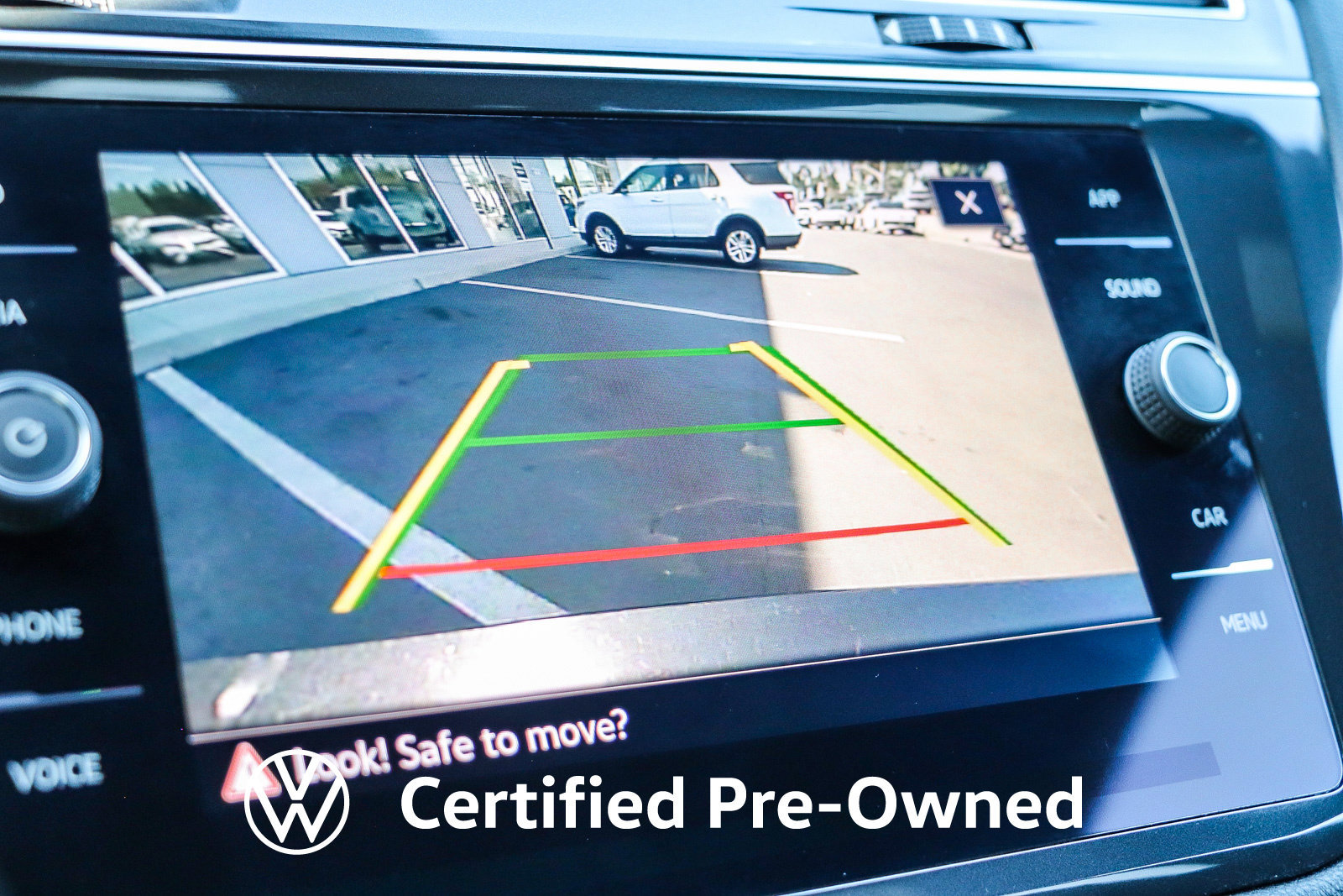 Used 2023 Volkswagen Tiguan SE R-Line FWD image 25