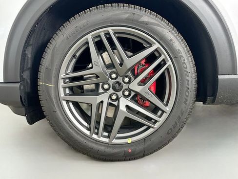 New 2026 Ford Explorer ST image 34