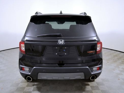 Used 2023 Honda Passport TrailSport image 8