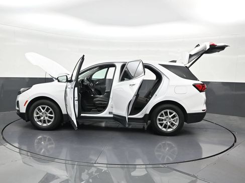 Used 2022 Chevrolet Equinox LT FWD image 33