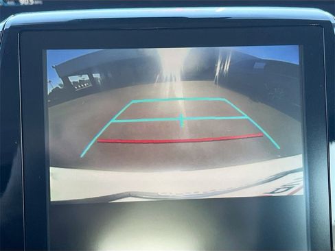 Used 2022 Toyota Prius Prime XLE image 14