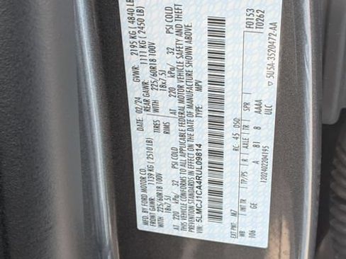 Used 2024 Lincoln Corsair FWD w/ Equipment Group 101A image 34