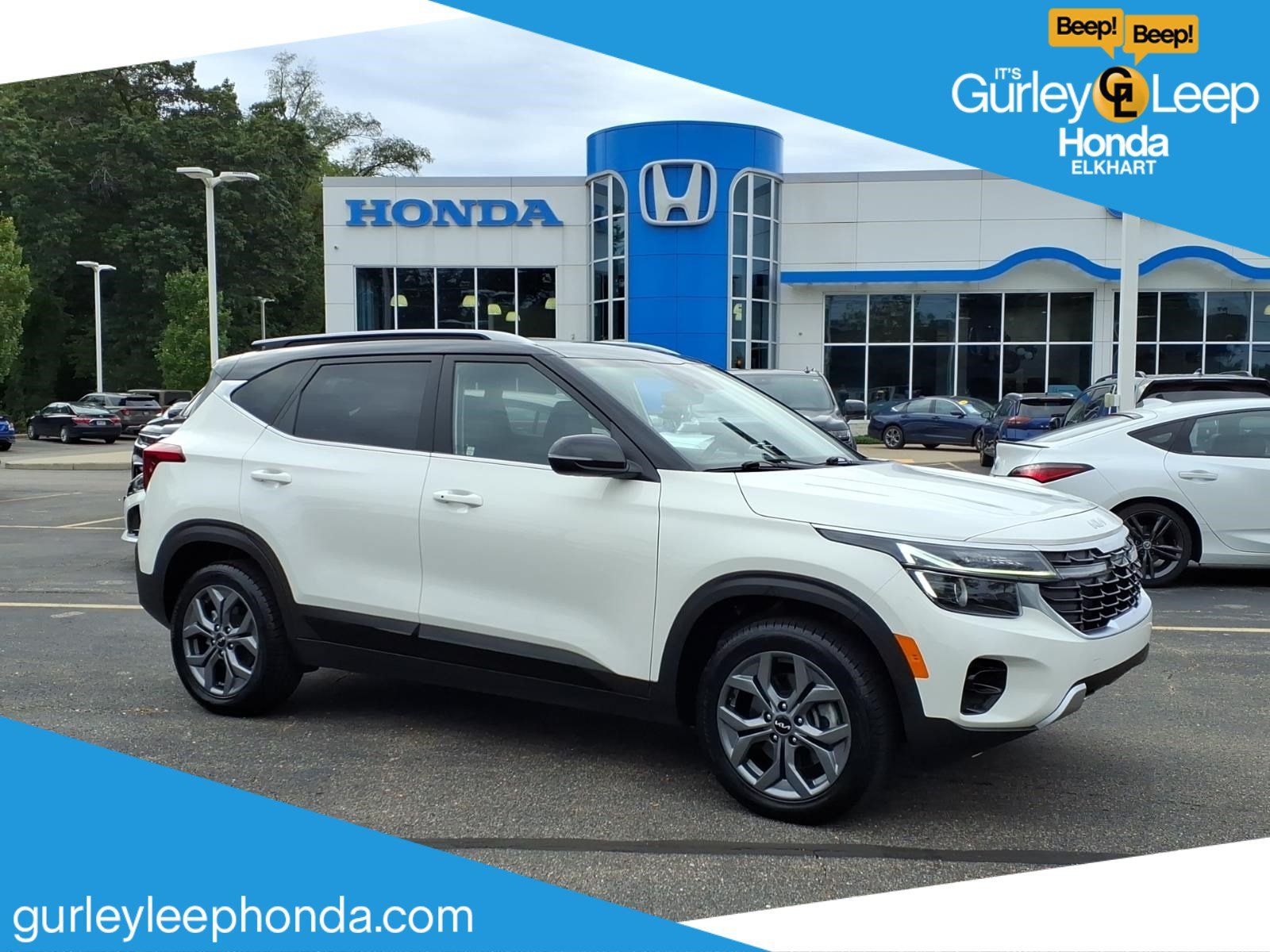 Used 2024 Kia Seltos S AWD/4WD image 1