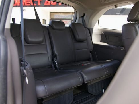 Used 2015 Honda Odyssey EX-L image 25