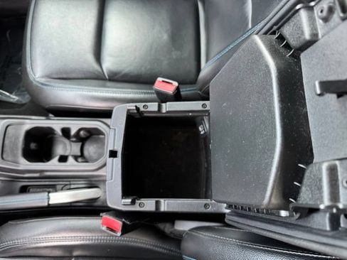 Used 2021 Jeep Wrangler Unlimited Rubicon 4xe w/ Steel Bumper Group AWD/4WD image 17