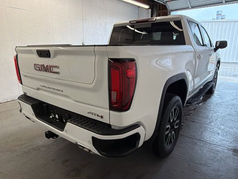 Used 2022 GMC Sierra 1500 AT4 w/ Sierra Safety Plus Package image 5