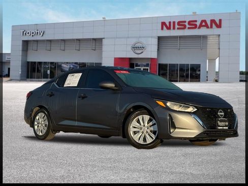 Used 2024 Nissan Sentra S image 1