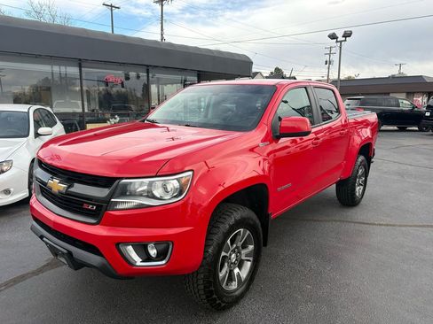 Used 2017 Chevrolet Colorado Z71 AWD/4WD image 11